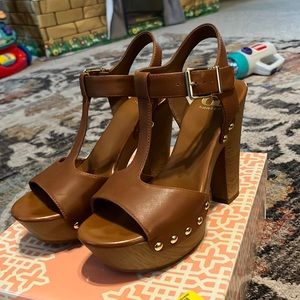 Gianni Bini heels